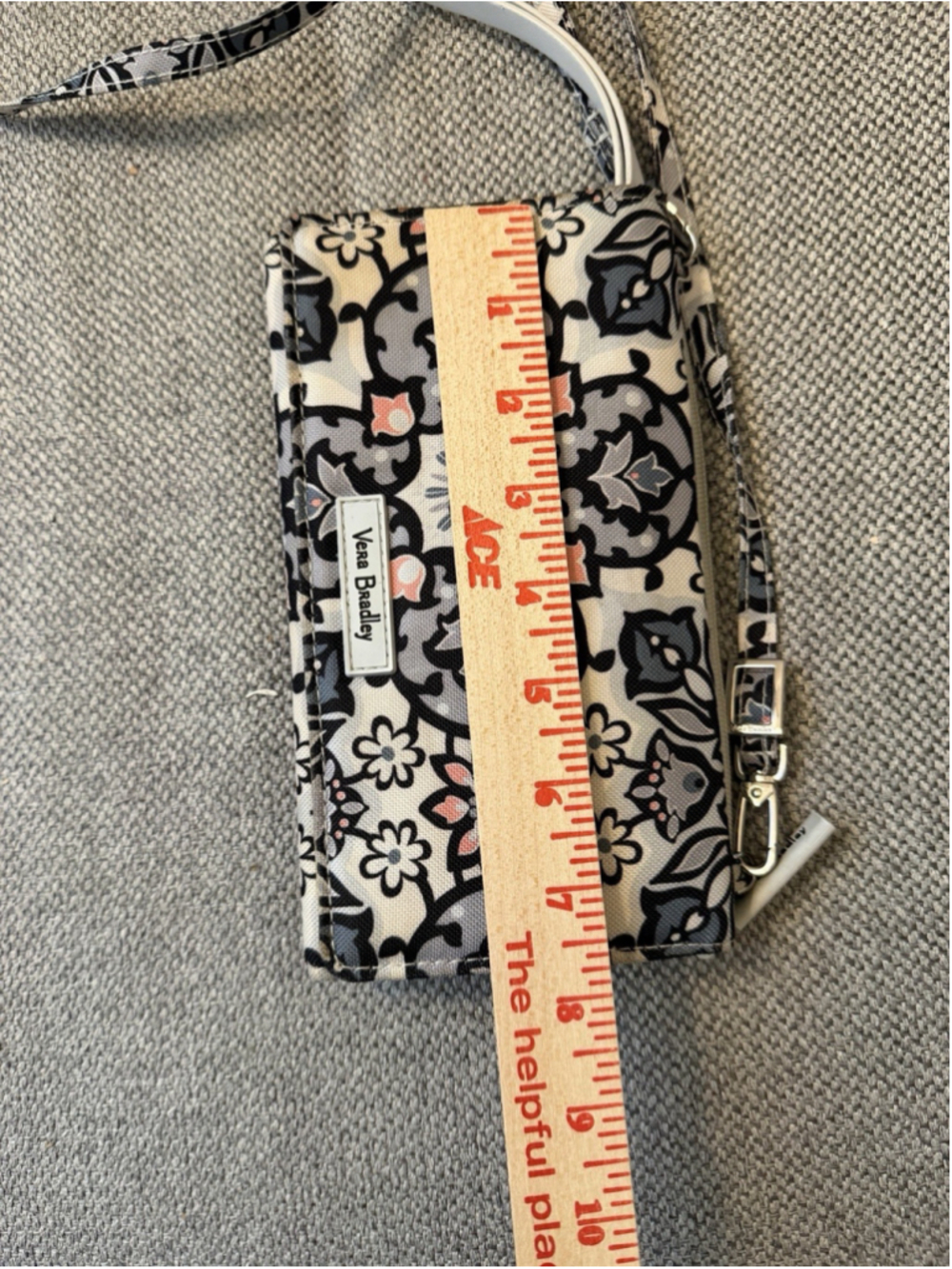 Vera Bradley Lisbon Medallion RFID wallet wristlet crossbody - Picture 3 of 6